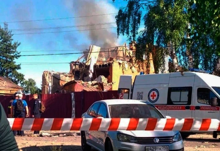 روسيا تهدد بريطانيا بـ«عواقب» بعد تقارير عن استخدام مسيّرات بريطانية في ضرب العمق الروسي - صورة مميزة روسيا تهدد بريطانيا بـ«عواقب» بعد تقارير عن استخدام مسيّرات بريطانية في ضرب العمق الروسي