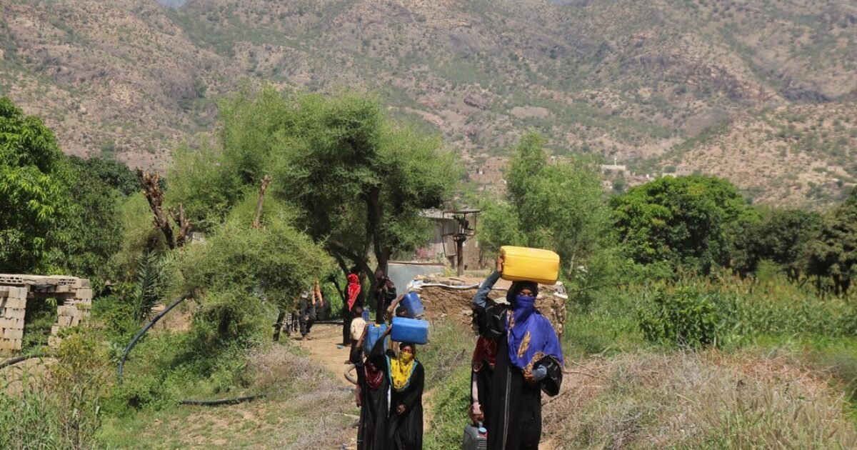 قتلى وجرحى بضربة في تعز.. روايتان متعارضتان حول هدف الهجوم عند مفرق ماوية - صورة مميزة قتلى وجرحى بضربة في تعز.. روايتان متعارضتان حول هدف الهجوم عند مفرق ماوية