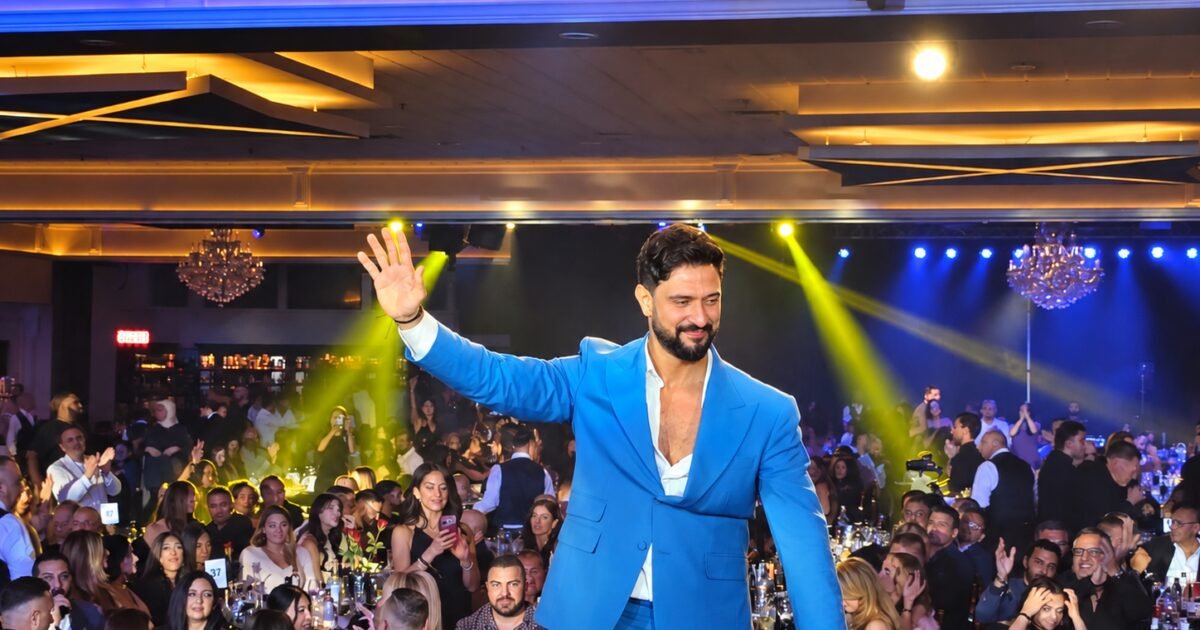 تفاعل جماهيري لافت مع أداء كريم نور في Bellagio Banquet Hall - صورة مميزة تفاعل جماهيري لافت مع أداء كريم نور في Bellagio Banquet Hall